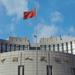 Центробанк Китая призвал не искать спасения от кризиса в биткоине