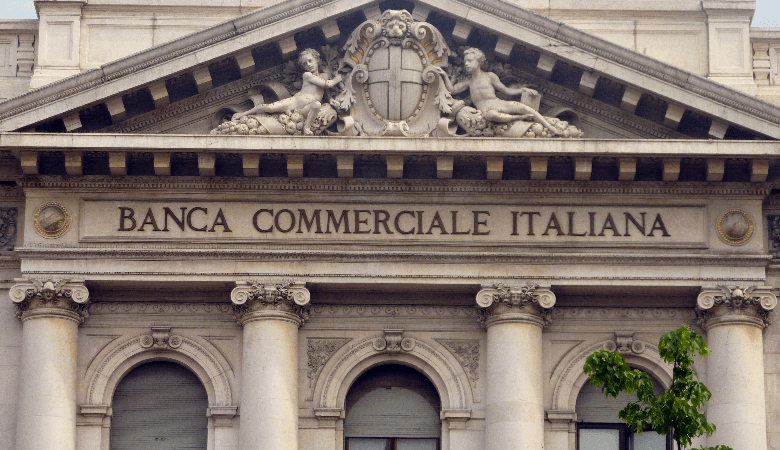 Итальянский банк предоставил клиентам возможность торговли биткоинами