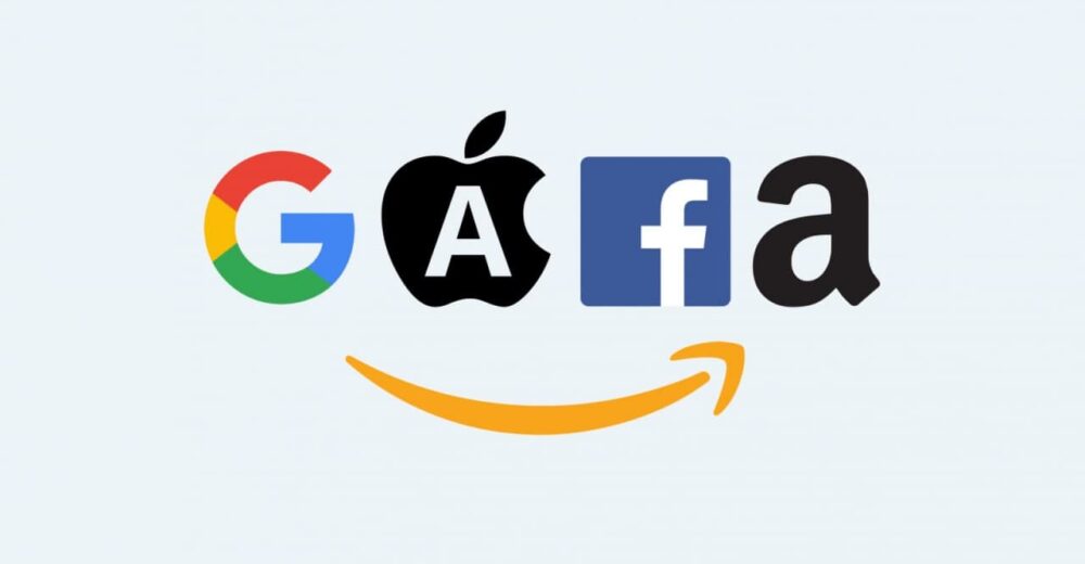 Акции Facebook, Amazon, Apple и Google достигли рекордного минимума при оценке в Биткоине